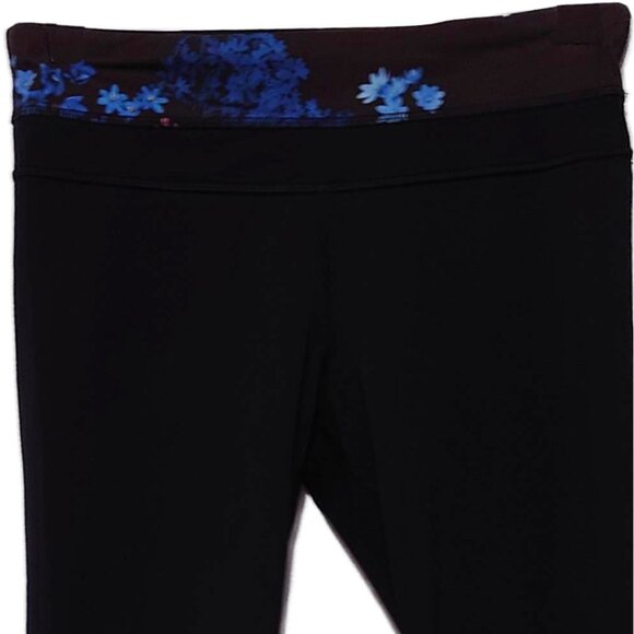 Lululemon Run: Inspire Crop II Black / Petal Pop Multi - Picture 10 of 14